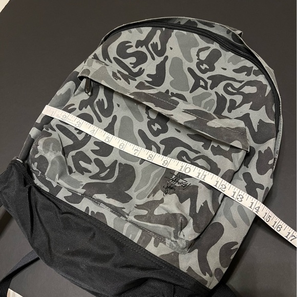 Stussy Camo backpack Original Gear, grey/black 14”x15”x9” - Picture 12 of 14